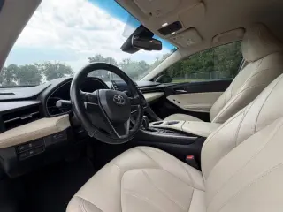 Toyota Avalon Hybrid 2021
