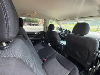 Nissan Pathfinder 2019
