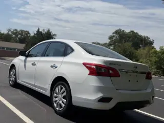 Nissan Sentra 2019