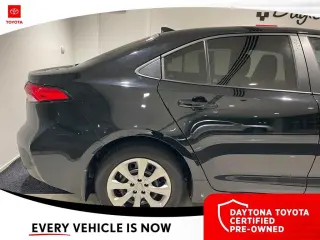 Toyota Corolla 2025 LE Sedán 4 puertas