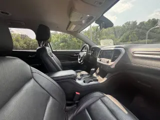 GMC Acadia 2017