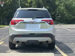 GMC Acadia 2017