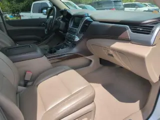 Chevrolet Suburban 2019 4x2 LT 4dr SUV