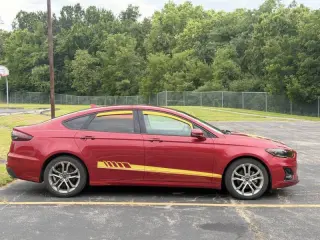 Ford Fusion 2020