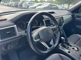 Volkswagen Atlas Cross Sport 2020 V6 SE 4dr SUV con Tecnología