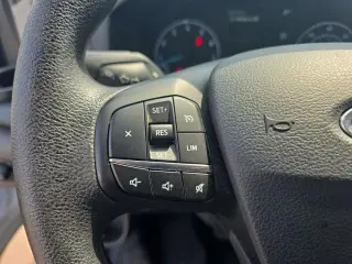 Ford Transit 2025 Tracción en las cuatro ruedas 250 3 puertas LWB Techo alto Furgón de carga