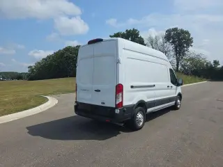 Ford Transit 2025 Tracción en las cuatro ruedas 250 3 puertas LWB Techo alto Furgón de carga