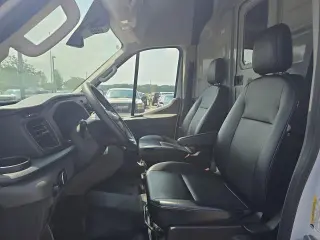 Ford Transit 2025 Tracción en las cuatro ruedas 250 3 puertas LWB Techo alto Furgón de carga