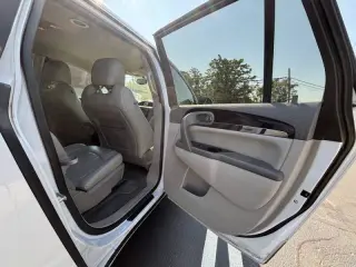 Buick Enclave 2017