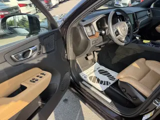2021 Volvo XC60