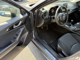 2015 Mazda Mazda3