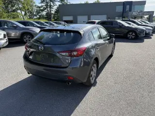 2015 Mazda Mazda3