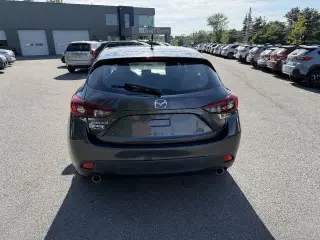 2015 Mazda Mazda3