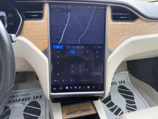 Tesla Model S 2019