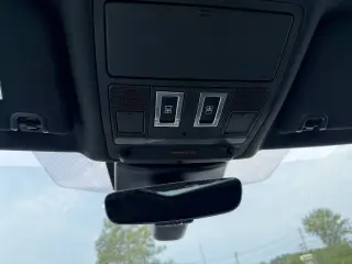 Land Rover Discovery 2019