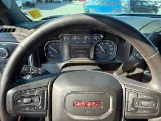 GMC Sierra 1500 2019 4x4 AT4 4dr Crew Cab 6.6 ft. SB