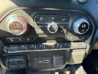 GMC Sierra 1500 2019 4x4 AT4 4dr Crew Cab 6.6 ft. SB