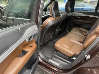 Volvo XC90 2019