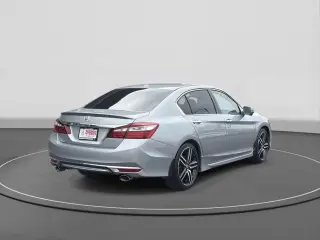 Honda Accord 2017 Touring 4 Sedán