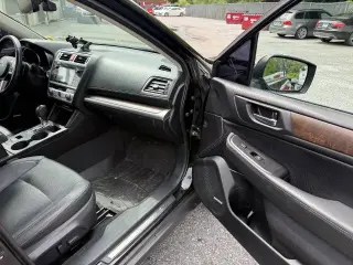 Subaru Outback 2017