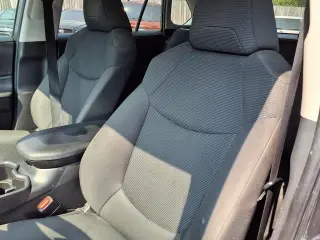 Toyota RAV4 2025 LE 4dr SUV