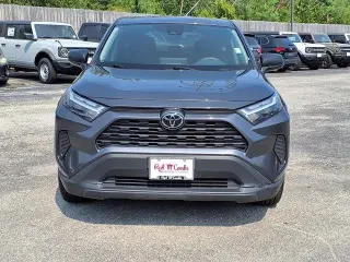 Toyota RAV4 2025 LE 4dr SUV