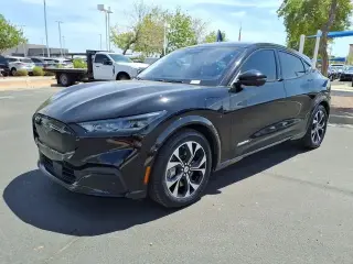 Ford Mustang Mach-E 2023 Premium 4dr SUV