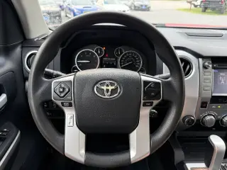 Toyota Tundra 2014