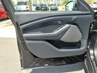 Ford Mustang Mach-E 2022 California Route 1 4dr SUV