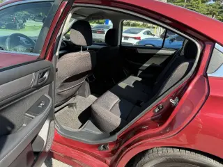 2017 Subaru Legacy