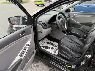 2016 Hyundai Accent