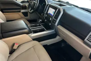 Ford F-150 2015 4x4 Lariat 4 puertas SuperCrew 1,68 m de distancia entre ejes (5,5 pies)