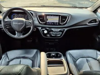 Chrysler Pacifica 2020 Touring L 4dr Mini-Van