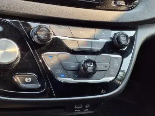 Chrysler Pacifica 2020 Touring L 4dr Mini-Van