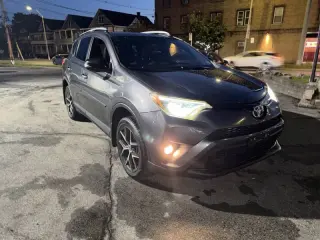 Toyota RAV4 2016