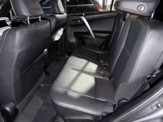 Toyota RAV4 2016