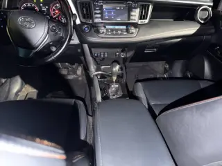 Toyota RAV4 2016