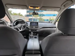2020 Nissan Altima