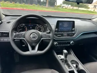 2020 Nissan Altima