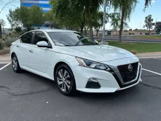 2020 Nissan Altima