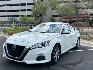 2020 Nissan Altima