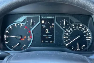 Toyota Tundra 2026 4x4 SR5 4dr CrewMax Cab Pickup SB