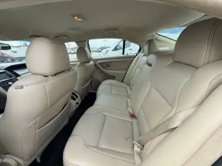 2017 Ford Taurus
