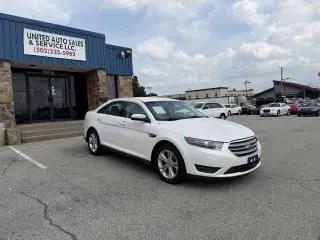 2017 Ford Taurus