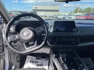 Nissan Rogue 2024