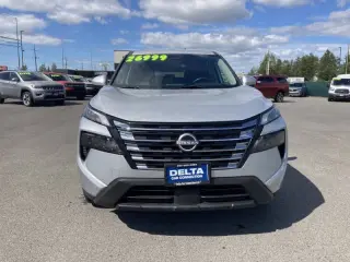 Nissan Rogue 2024