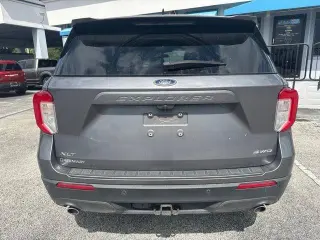 Explorador Ford 2021 AWD XLT 4dr SUV