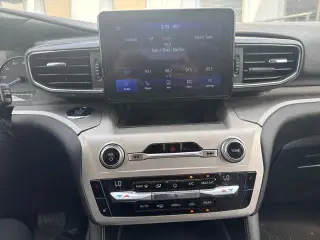 Explorador Ford 2021 AWD XLT 4dr SUV