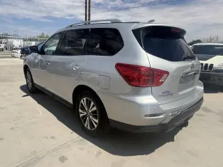 Nissan Pathfinder 2019
