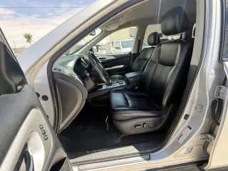 Nissan Pathfinder 2019
